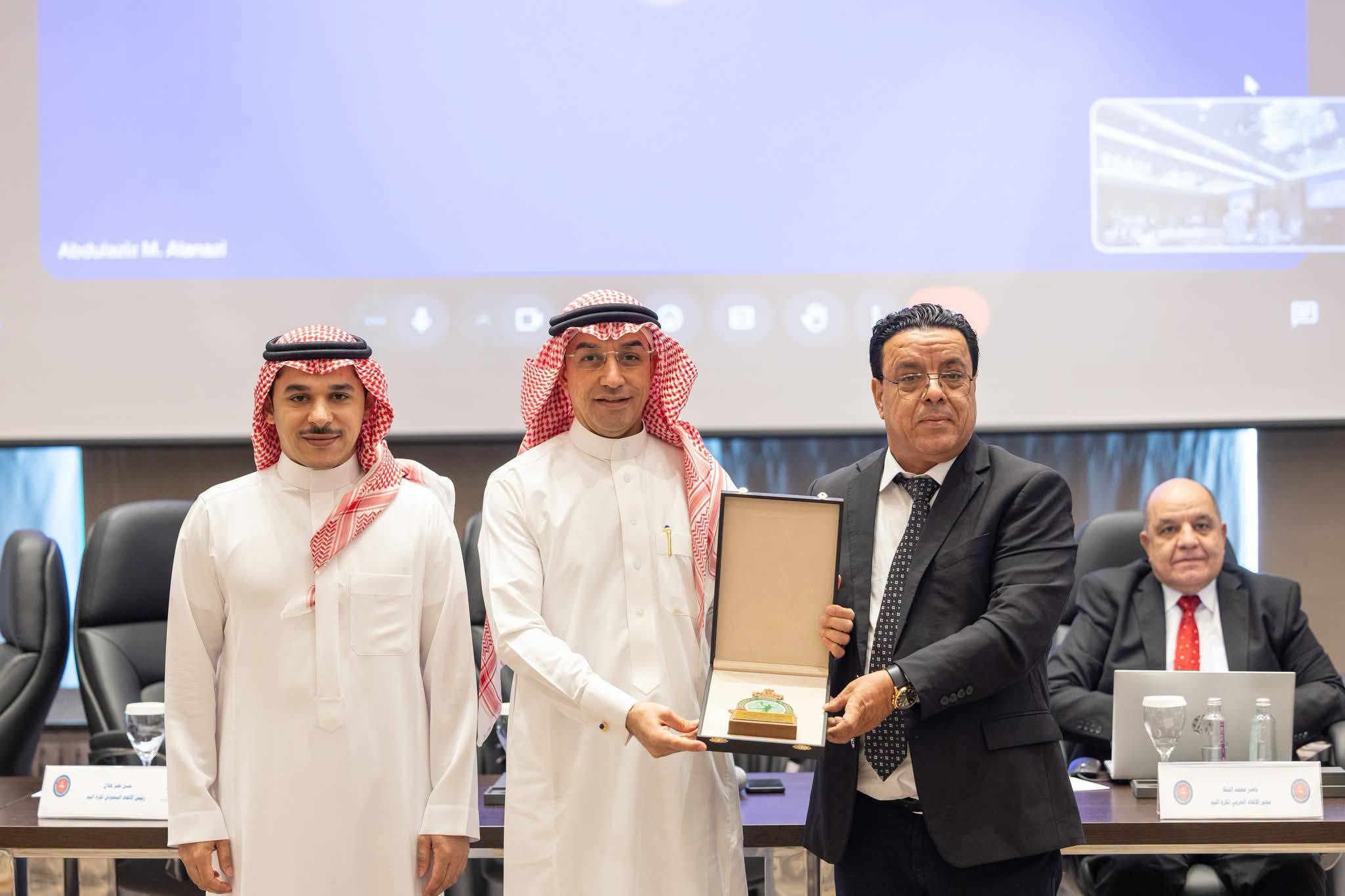 الجامعة الملكية المغربية  لكرة حاضرة خلال فعاليات الجمع العام للاتحاد العربي لكرة اليد بجدة السعودية